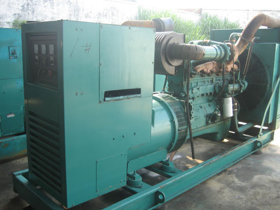 平凉出租发电机-发电机组购买指南都有哪些