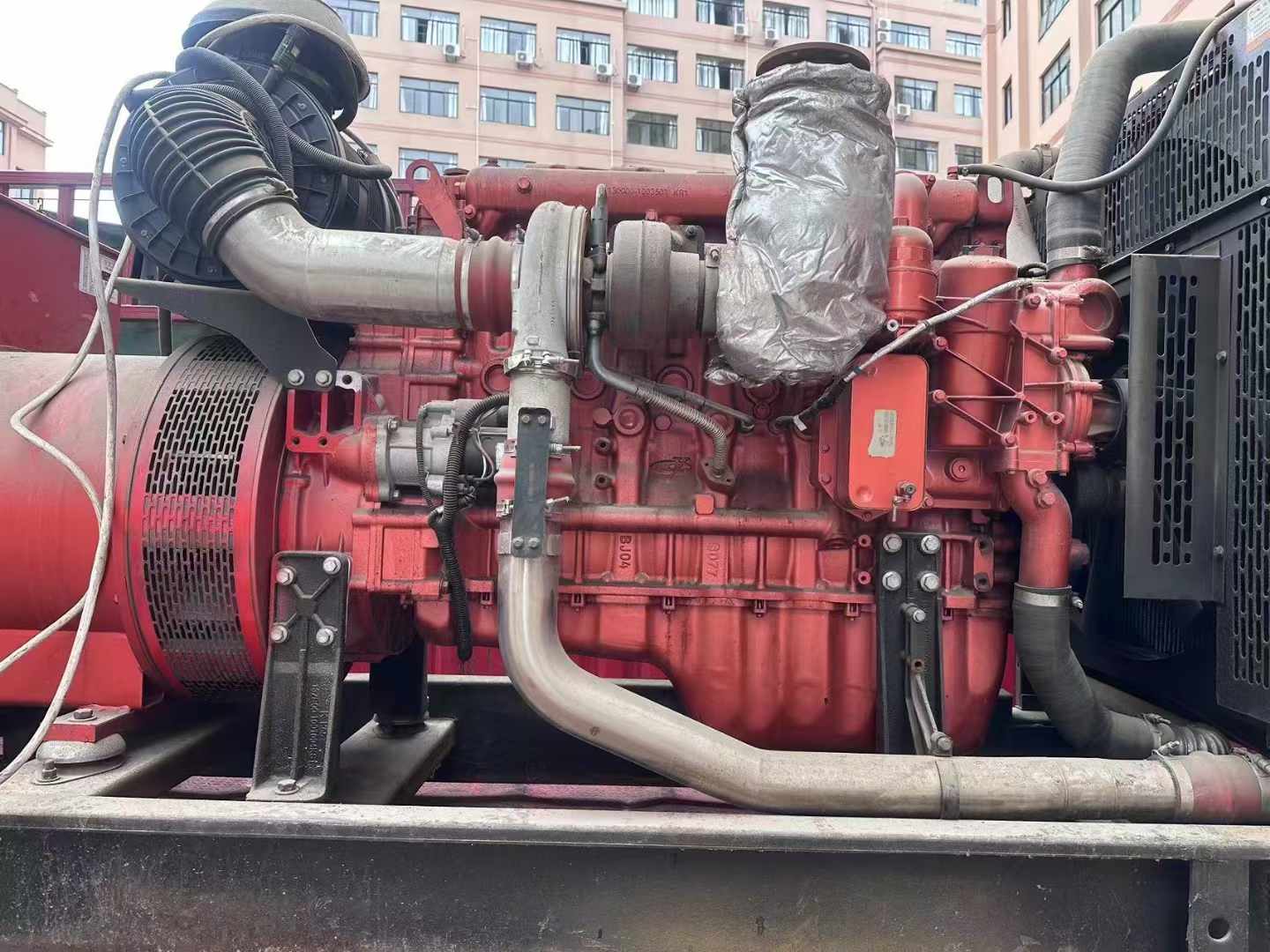 平凉如何选择适合 600kW 柴油发电机组的过载保护器？