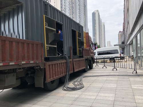 平凉柴油发电机空气滤清器在不同季节的更换周期是否有差异？