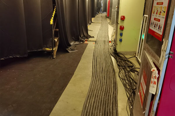 平凉柴油发电机组的输出电压可以调节到哪些范围？